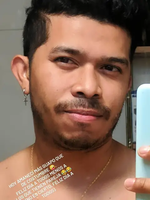 Jonathan Cortez on OnlyFans