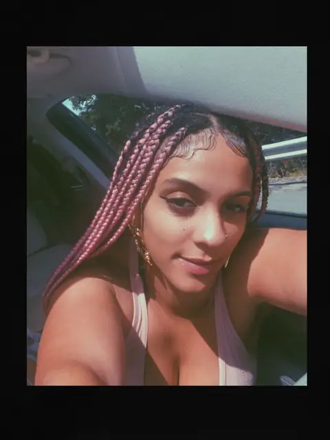 Cinnamon on OnlyFans