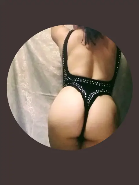 Clarita alvear on OnlyFans