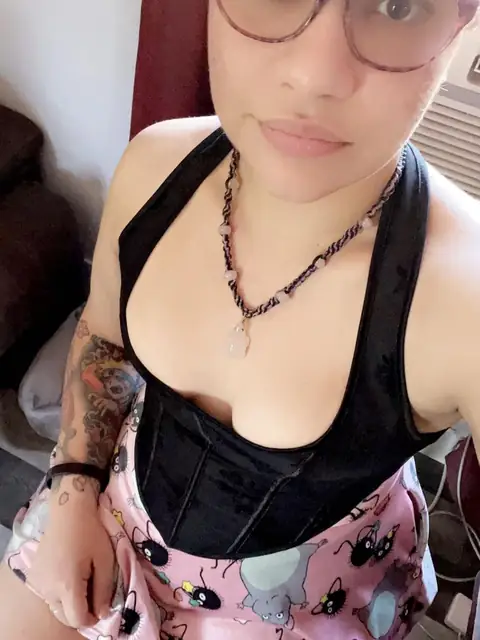 hippie TECH (Trans) on OnlyFans