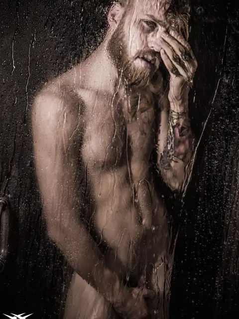 Julian Israel on OnlyFans