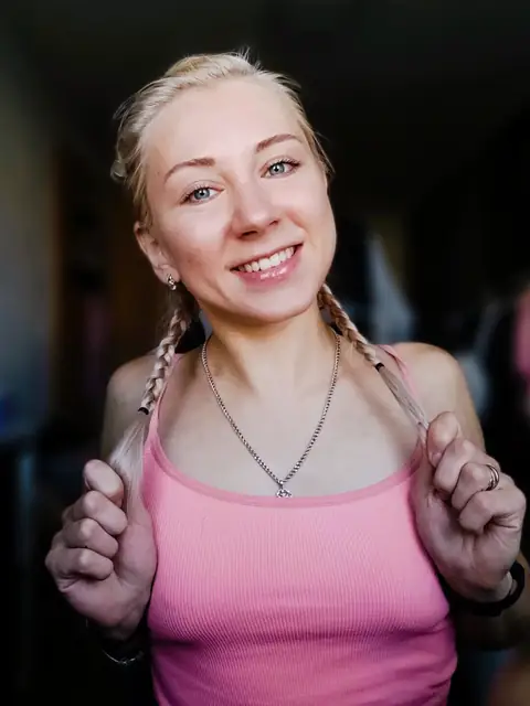 Lotus Bloom in love on OnlyFans