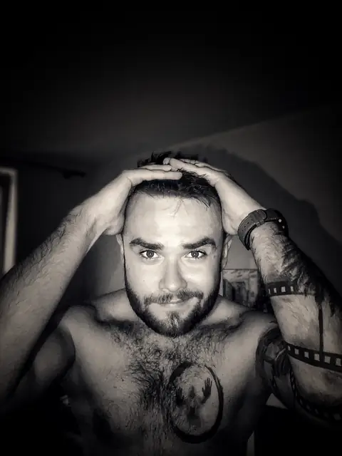 Robert on OnlyFans