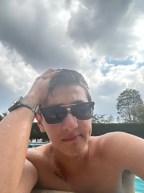 Bryan Santizo on OnlyFans