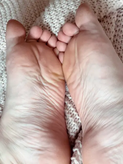 Only Feet Fans 69 on OnlyFans