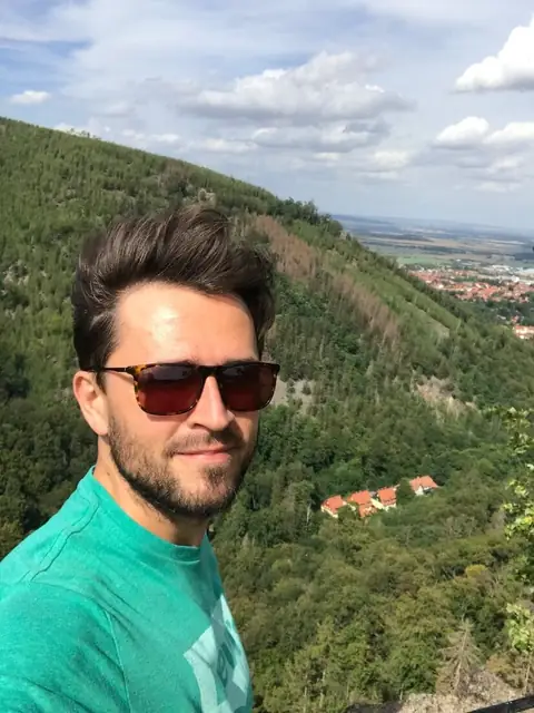 gently daddy on OnlyFans