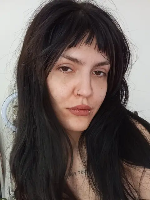 Miapink33 on OnlyFans