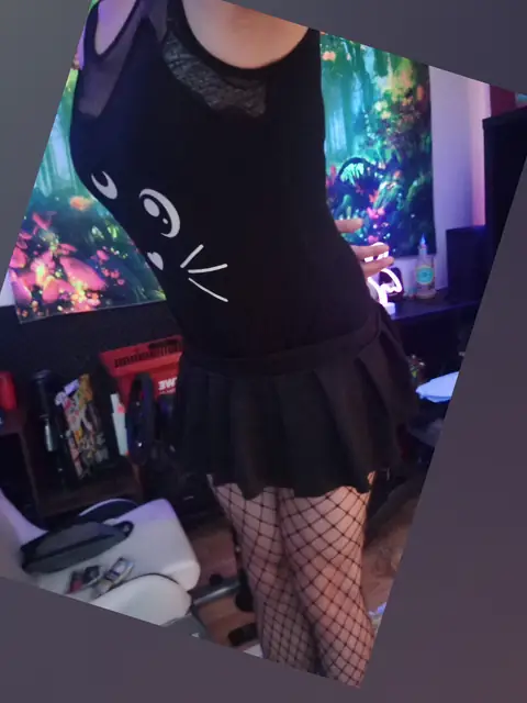 Kinky Emmy on OnlyFans