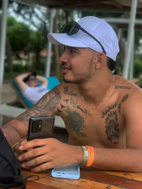 Juanse on OnlyFans