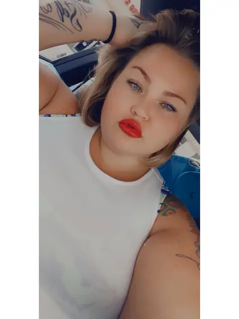 Juicy Jane on OnlyFans