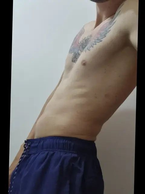 Eduardo Arcandes on OnlyFans