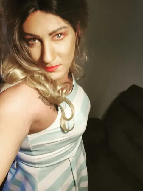 Sasha Pink CD Xdresser (Trans) on OnlyFans