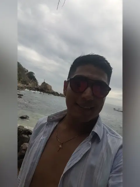 Luis Segura. on OnlyFans