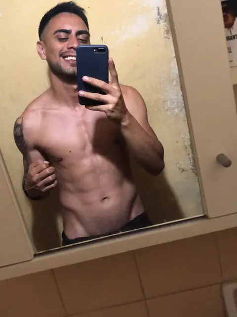 Juan Mart nez on OnlyFans