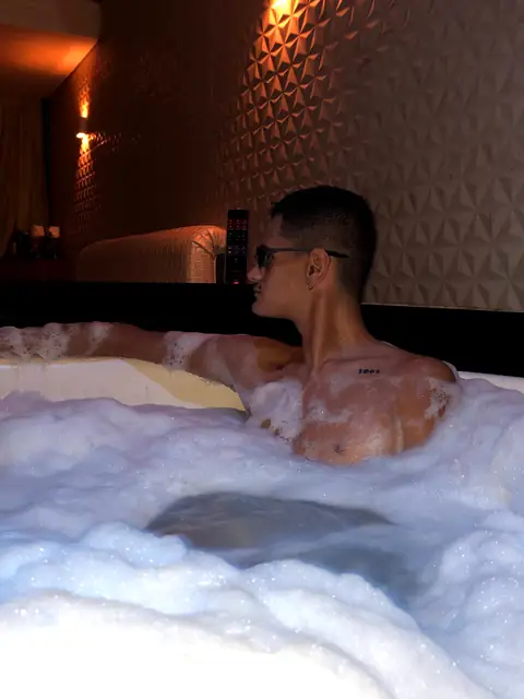 salles on OnlyFans