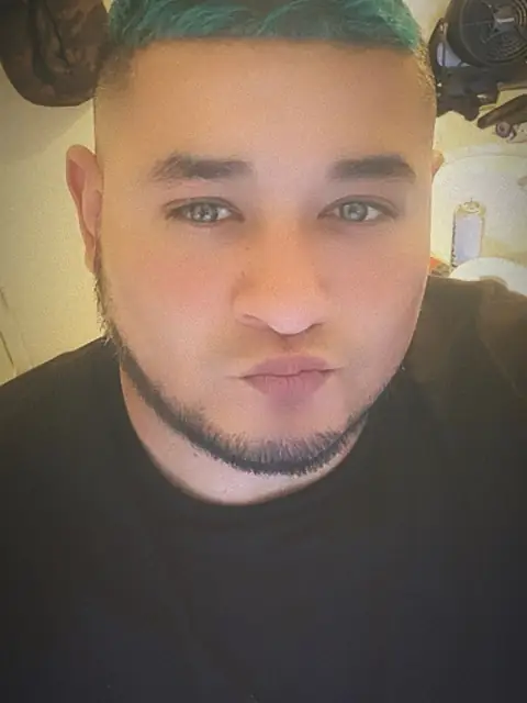 u11032806 on OnlyFans