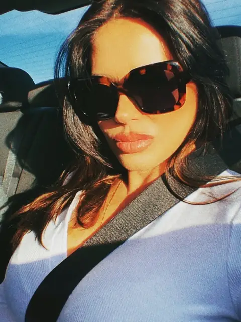 Lia.Me on OnlyFans