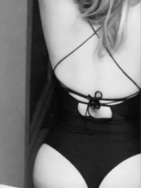 Miss After Dark on OnlyFans