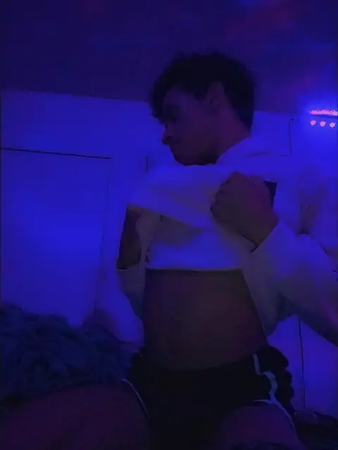 Hollow on OnlyFans