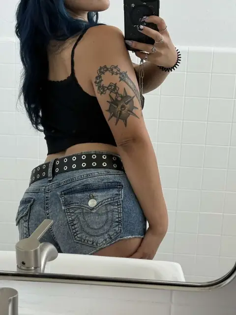 menos on OnlyFans