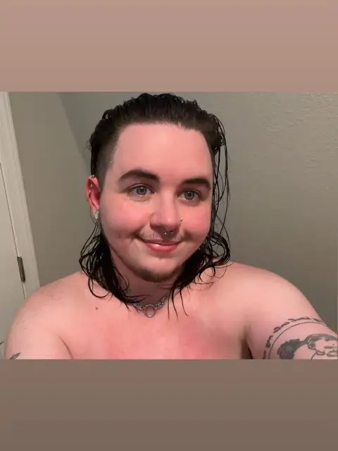 Please Pretty Boy Parker (Trans) on OnlyFans
