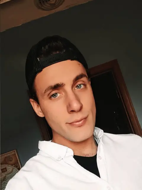 Sir Zaros OnlyFans profile