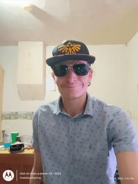 The White Mike Lowry on OnlyFans