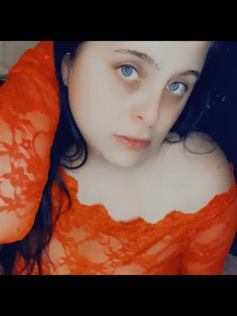 Angela Valdez on OnlyFans