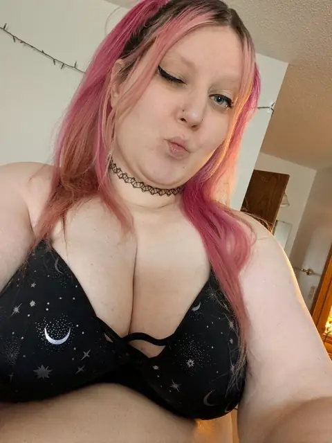 Yume Chan on OnlyFans