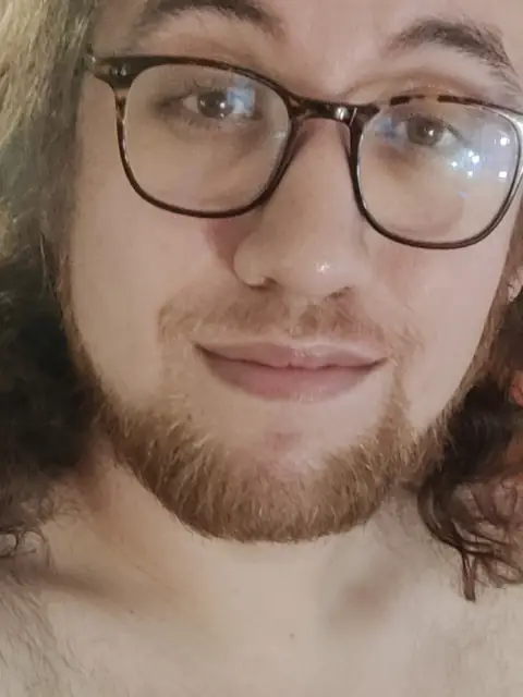 HippieCock on OnlyFans