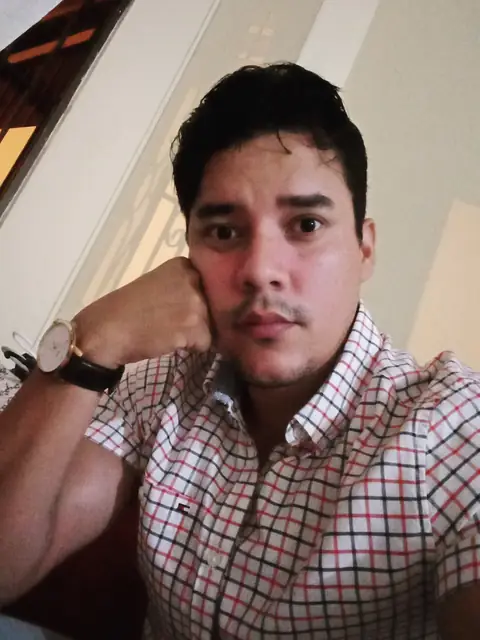RAFAEL INTRIAGO PINCAY on OnlyFans