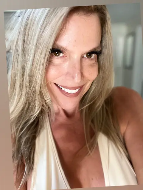 Chloe Dahl XO on OnlyFans