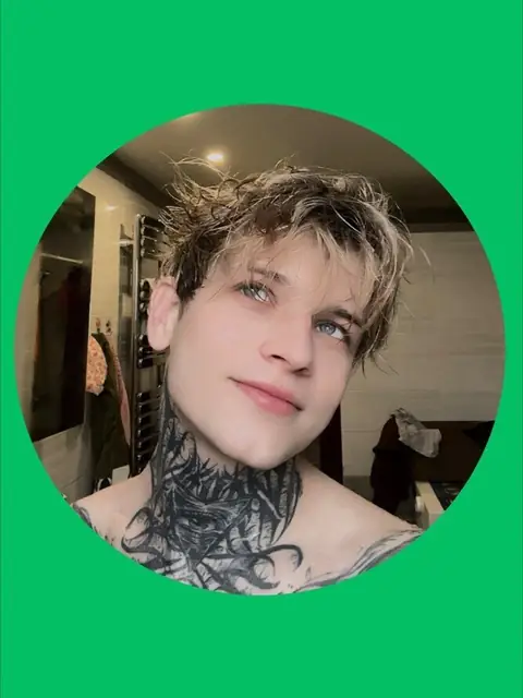 Slavko on OnlyFans