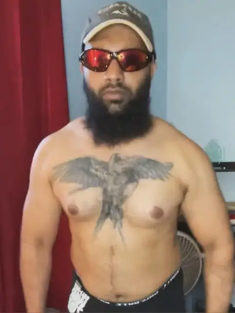 Aaron Muscle on OnlyFans