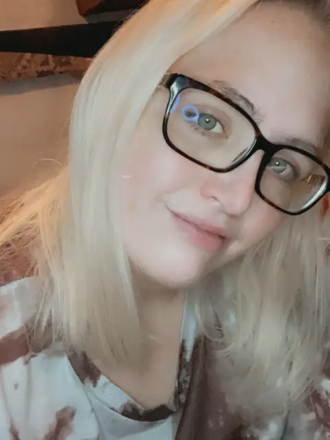 Junebug OnlyFans profile
