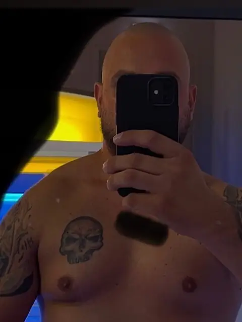 Nova9182 on OnlyFans