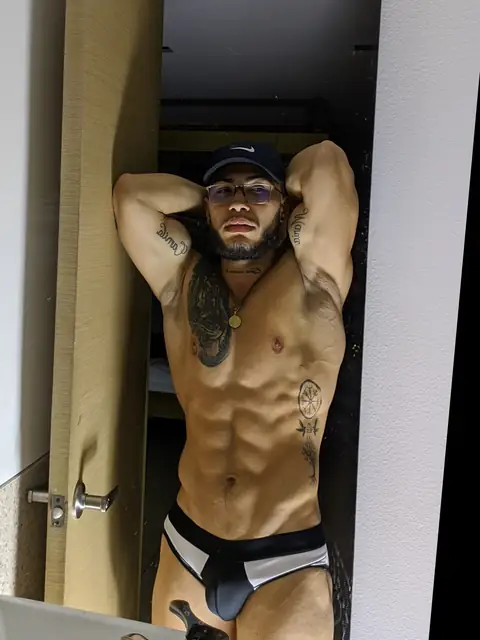 Juan Osorio on OnlyFans