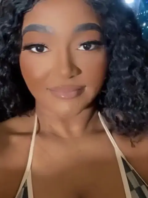 Chop Su y OnlyFans profile