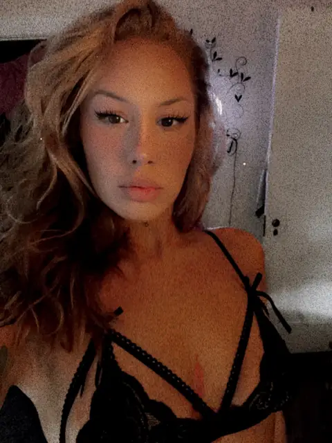 Aria on OnlyFans
