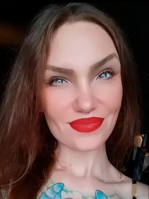 Lexie Louvre OnlyFans profile