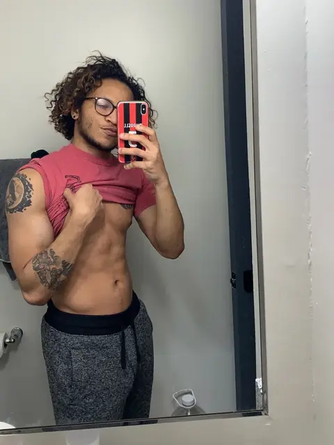 Ky on OnlyFans