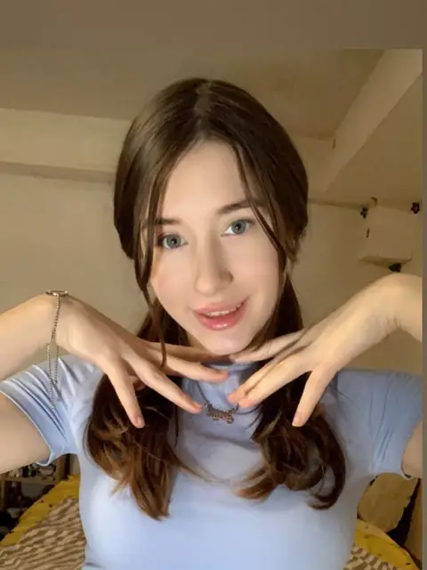 Anna on OnlyFans
