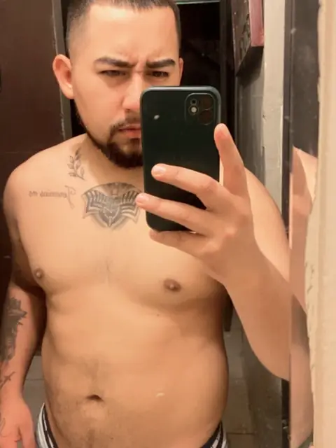 Leonardo Rodriguez on OnlyFans