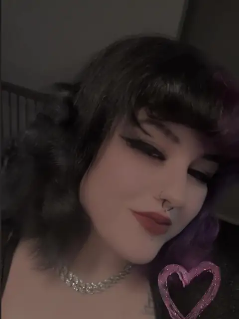 Goth Mommy on OnlyFans