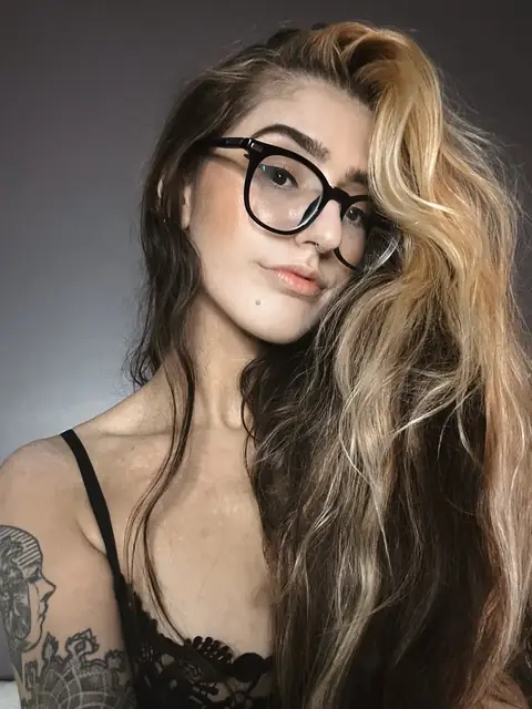 Goddess Dina on OnlyFans