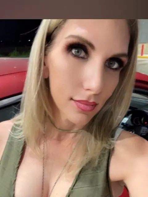 stacey hollywood OnlyFans profile