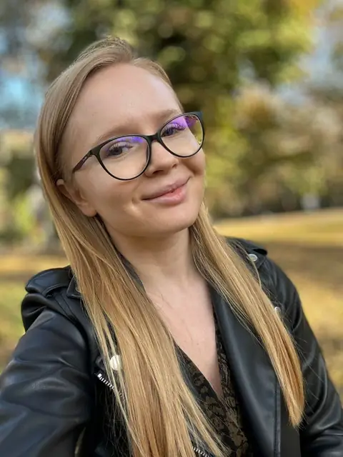 Sofiya Romanova on OnlyFans