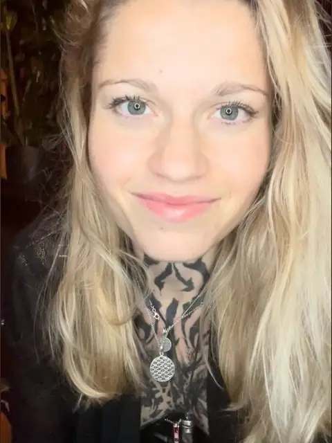 Zephyra on OnlyFans