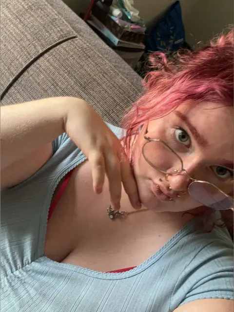 Moxi on OnlyFans