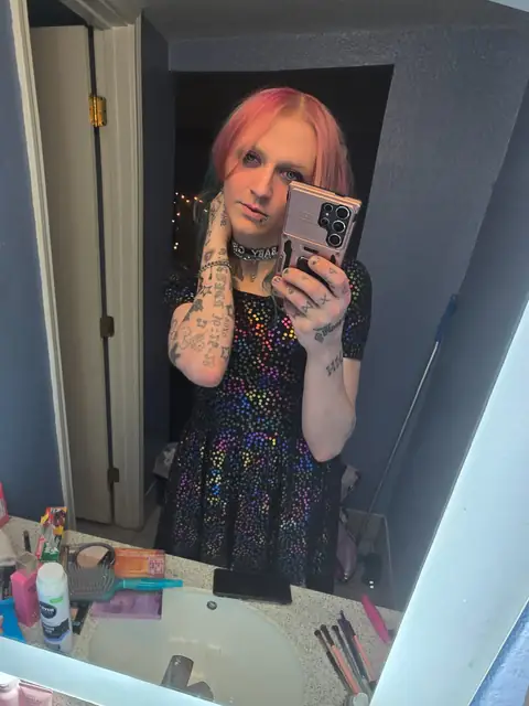 KissedByKaos (Trans) on OnlyFans